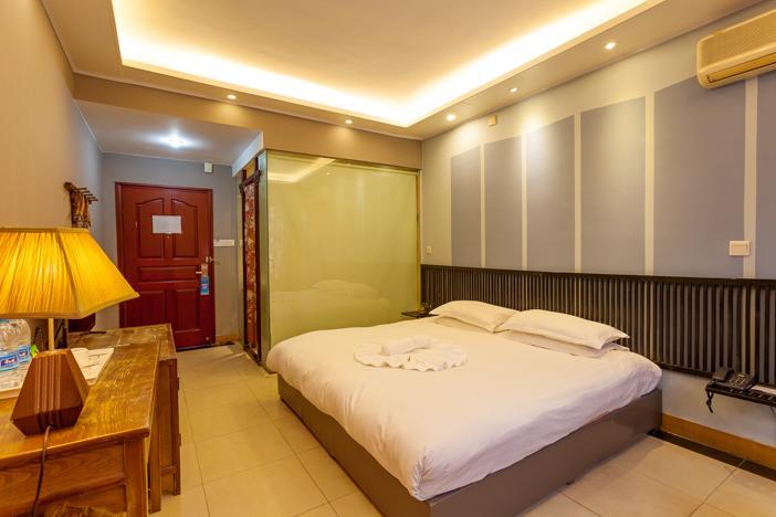 Starway Flower Hotel Chengdu Rom bilde